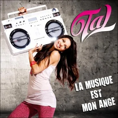 D'aprs l'image suivante, Quel est le nom de sa premire chanson ?