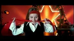 Dans 'Little Miss Sunshine', Olive participe  un concours de Mini Miss et prsente une chorgraphie. Qui la lui a apprise ?