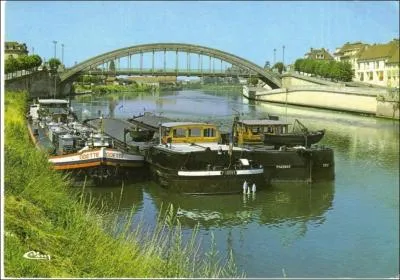 Après les quatre grands fleuves, ça va se compliquer un peu. Quelle ville n'est PAS arrosée par l'Oise ?