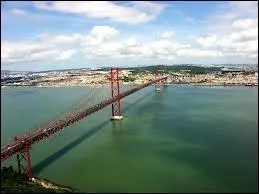 Quelle ville n'est PAS arrose par le Tage ?