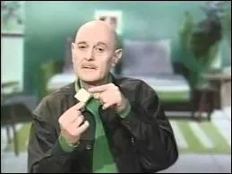 Quelle rubrique se trouvant dans  Hara-Kiri  fut adapte  la tlvision en 1988, et bien videmment prsente par le Professeur Choron en personne ?