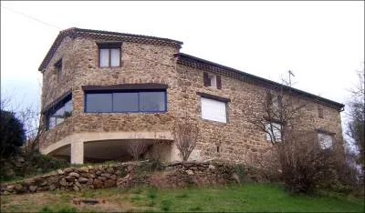 Cette maison est en :