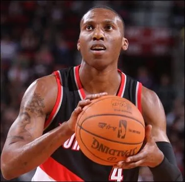 Qui est ce joueur des Blazers ?