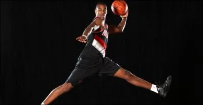 Qui est ce joueur des Blazers ?