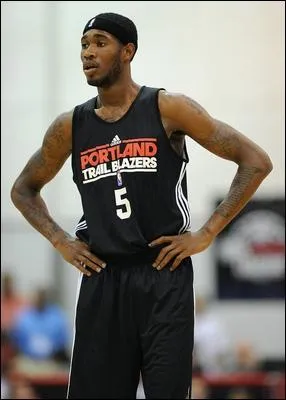 Qui est ce joueur des Blazers ?