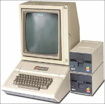 En quelle anne fut sorti l'apple II, l'un des premiers ordinateurs personnels ?