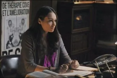 Ex de Ezra, elle est :