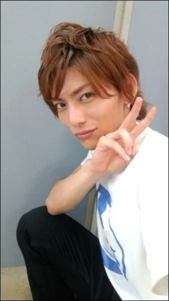 Quel chanteur est n� le 20 ao�t 1988 ?