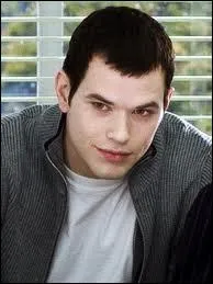 Qui joue le rle d'Emmett ?