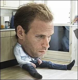 Il ne faut pas faire la tte ! D'ailleurs, certaines personnes mettent de la mayonnaise avec... sur leur tte pour avoir des cheveux lisses :