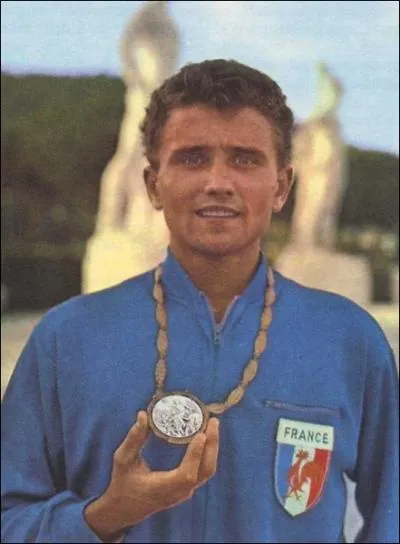 Dans les ann�es 60 ce coureur de demi-fond fut une idole en France. Qui est-ce ?