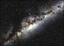 Milky Way est le nom de notre galaxie.