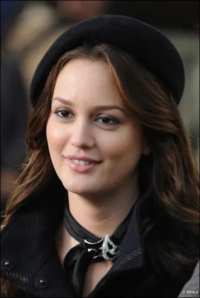 Son nom de famille est :