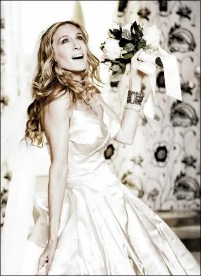 Dans le film Sex and the City, qui Carrie Bradshaw, alias Sarah Jessica Parker, se prpare-t-elle  pouser ?