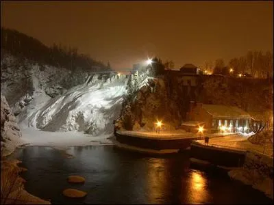 Il existe un organisme  but non lucratif  Rivire-du-Loup qu'on appelle justement Htroclite et qui regroupe tous les aspects de la culture.