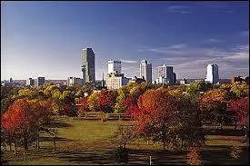 Pourquoi Terra va-t-il vivre  Little Rock ?