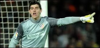 Ce gardien volue  l'Atletico Madrid. Il n'appartient nanmoins pas  ce club car il est prt par ______