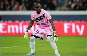 Ce gardien est Yohann Thuram. Il volue au club de ______