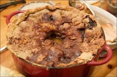 Dans quelle rgion du Qubec pourrez-vous dguster une cipaille, tourte faite  l'origine de chevreuil, orignal, livre ou perdrix mais aujourd'hui plus souvent de porc, boeuf ou veau ?