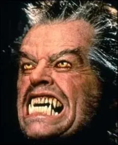 Quel est le mtier de Jack Nicholson avant de devenir un loup-garou dans Wolf ?