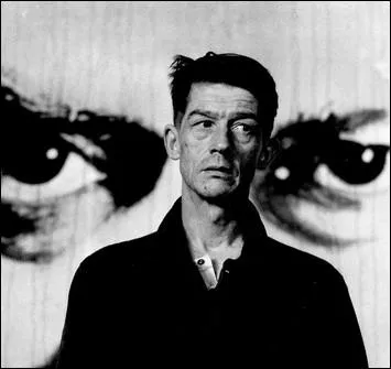 Dans 1984, John Hurt tente de rsister  une dictature qui vise l'radication de toute pense libre... Qu'est-ce qui est assez ironique, concernant un autre film de cet acteur, tourn plus tard ?