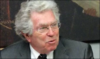 Ancien ministre de l'Intrieure de la Dfense, il se prnomme ...