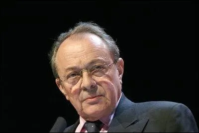 Premier ministre de 1988  1991, premier secrtaire du parti de 1993  1994. l se prnomme ...