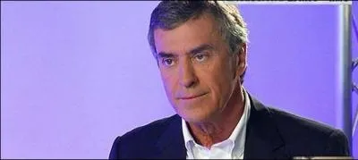 Condamn sans peine ni inscription au casier judiciaire en 2007 pour avoir employ, entre juillet 2003 et novembre 2004, une femme de mnages philippine, sans papiers,  rmunres en liquide pour 40hs mensuelles  250/mois. til se prnomme ...