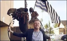 Cette image est tire de quel clip ?