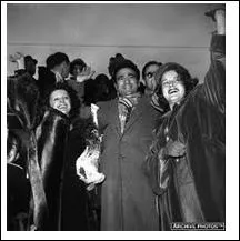 1948-1949 : L'poque amoureuse Piaf-Cerdan. La chanteuse, le boxeur ! Pour lui, Piaf crivit une chanson mmorable. En connaissez-vous le titre ?