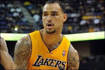 Qui est ce joueur des Lakers ?