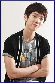 Quel chanteur est n le 28 aot 1989 ?