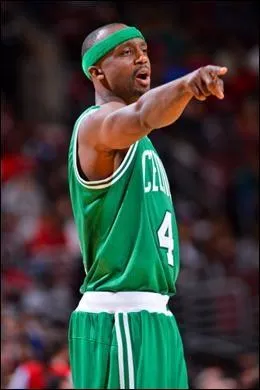 Qui est ce joueur des Celtics ?