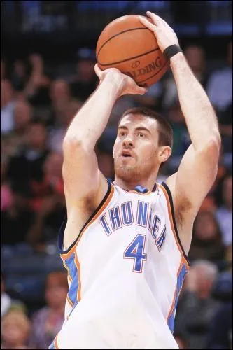 Qui est ce joueur des Thunder ?