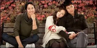 Il est condamn  seize ans de prison pour un crime qu'il n'a pas commis. Lors de sa sortie, accompagne de son ange gardien il fait la rencontre d'une jeune vtrinaire dont il tombe fou amoureux. Quel est ce drama ?