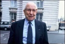 Février : Max Théret meurt à près de 100 ans. Quelle affirmation est fausse sur lui ?