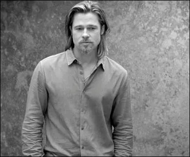 Voici un spot mis en scne par Joe Wright pour reprsenter le plus fminin des parfums :