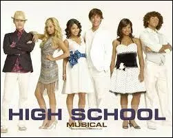 Dans quel volet de la saga  High School Musical  la chanson  Start of Something  est-elle chante ?