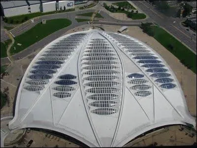 Tout  ct nous pouvons admirer, toujours du clbre architecte, son magnifique vlodrome. De quoi s'est-il inspir pour le construire ?