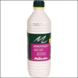 L'ammoniaque, produit d'entretien  usage domestique, tire ses sources dans la mythologie. A quel dieu ce mot fait-il rfrence ?