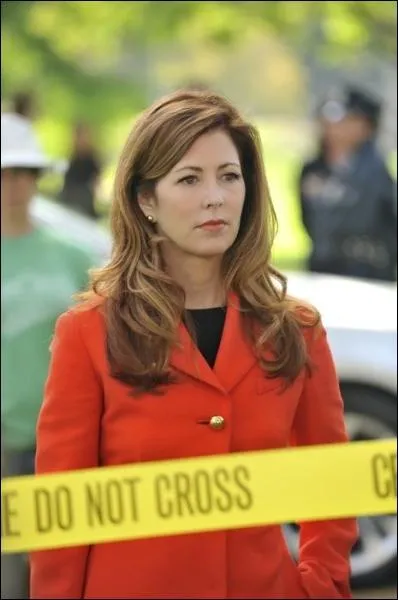 Pourquoi ne pratique-t-elle plus son mtier prcdent ?