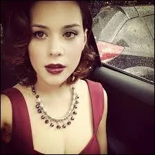 Quel est le vrai nom de Lara ?