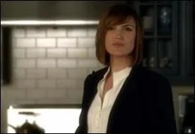 Je suis une grande avocate aise conomiquement. Qui suis-je ?