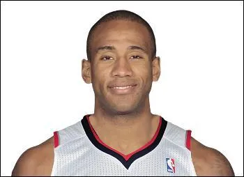 Qui est ce joueur des Hawks ?