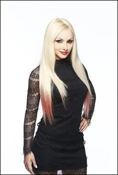 Elle a emmen Shakespeare (son chien) dans la maison ! Il s'agit de...