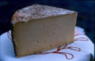 Un petit dernier que vous connaissez moins, mais que je vous recommande, c'est un dlice, si vous avez un bon fromager. Il s'agit de...