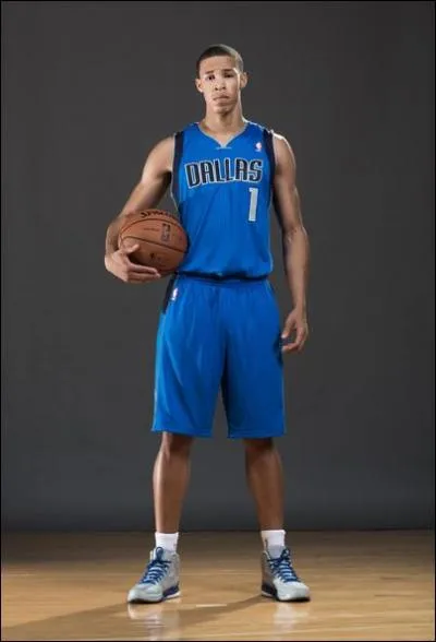 Qui est ce joueur des mavs ?