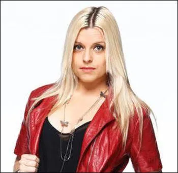 Comment s'appelle cette personne ?