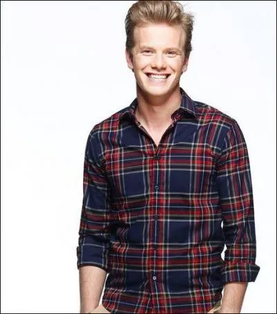 Comment s'appelle cette personne ?