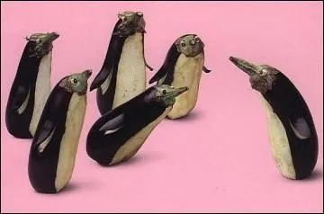 Des pingouins qui ont faim ! C'est une pice utilise en Afrique de l'Ouest :